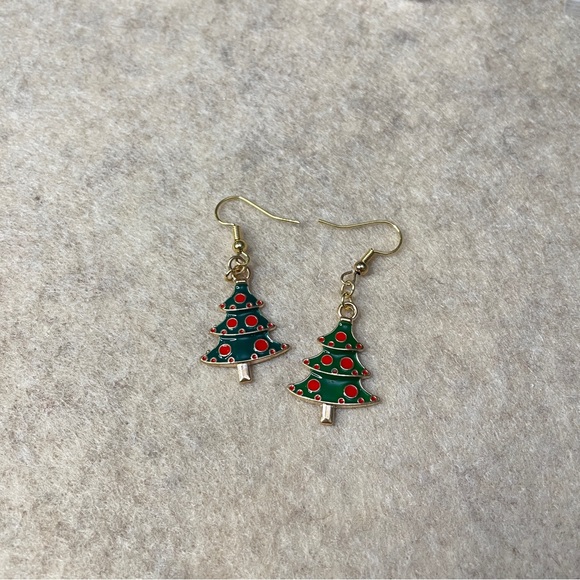 🎄Christmas Tree Santa🎄earring 1 pair - Picture 1 of 2